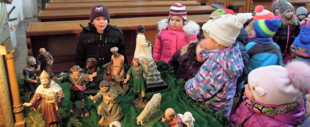 Návštěva dětí v místním kostele u příležitosti svátků Tří králů